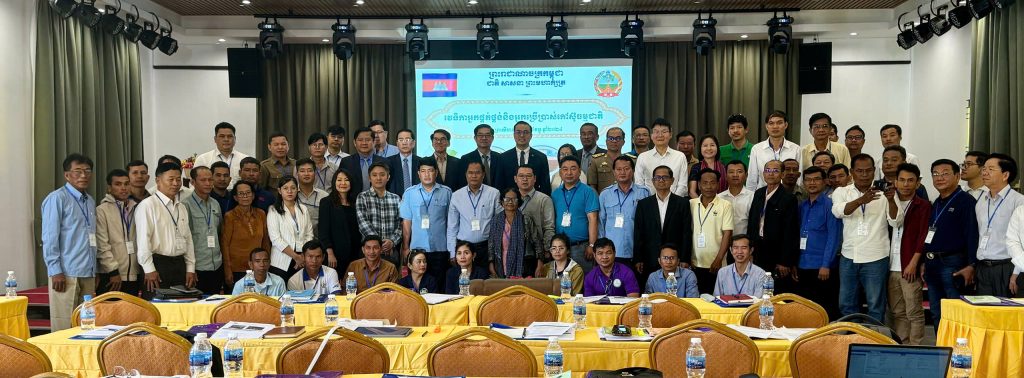 Cao su Chư Sê Kampong Thom tham dự Diễn đàn giữa nhà cung cấp và người tiêu thụ mủ cao su thiên nhiên